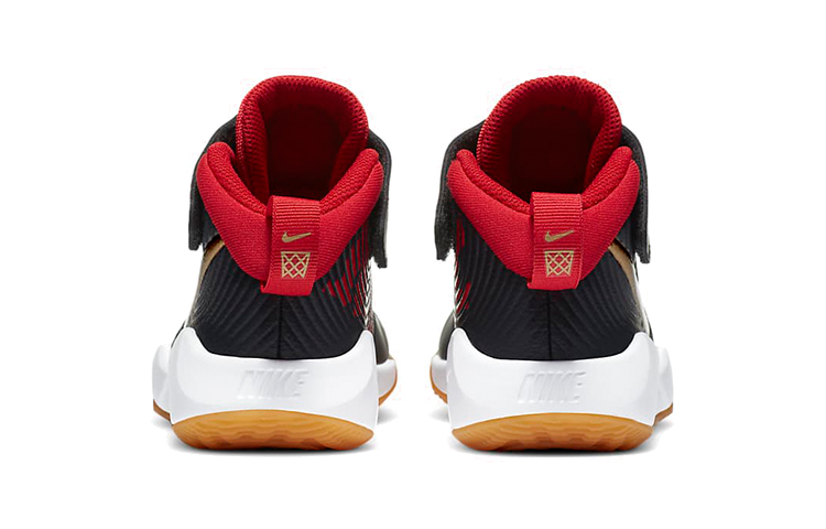 Детские кроссовки Nike Team Hustle D 9 (черно-красно-золотой) — Чёрный / красный / золотой — фото 6