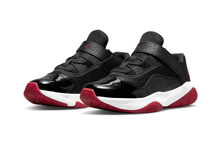 Детские кроссовки Jordan Air Jordan 11 CMFT Low (черно-бело-красные) — фото 4