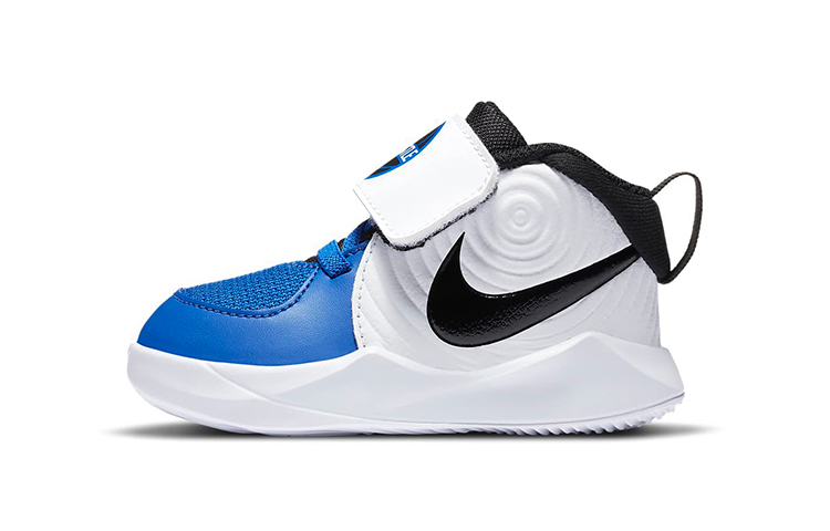 Детские кроссовки Nike Nike Team Hustle D 9 (синий / белый / черный)