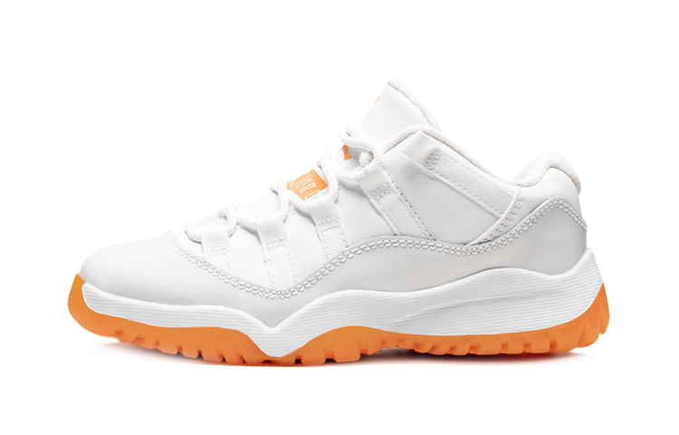 Детские кроссовки Jordan Air Jordan 11 Retro Low "Citrus" (бело-оранжевые)
