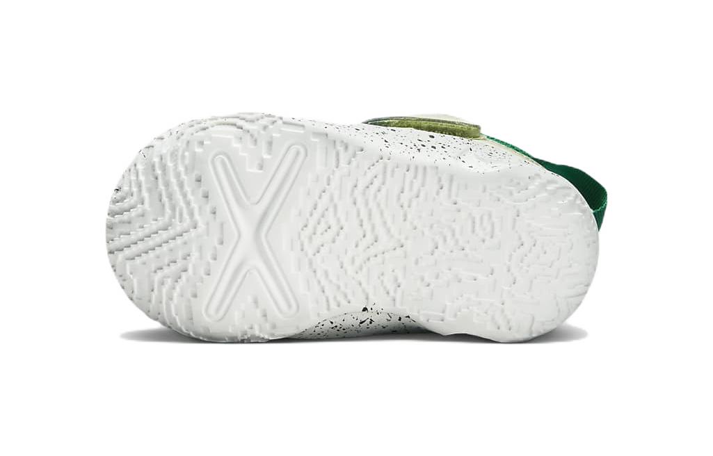Детские кроссовки Nike Team Hustle D 10 (зеленый / белый / черный) — Зелёный / белый / чёрный — фото 8