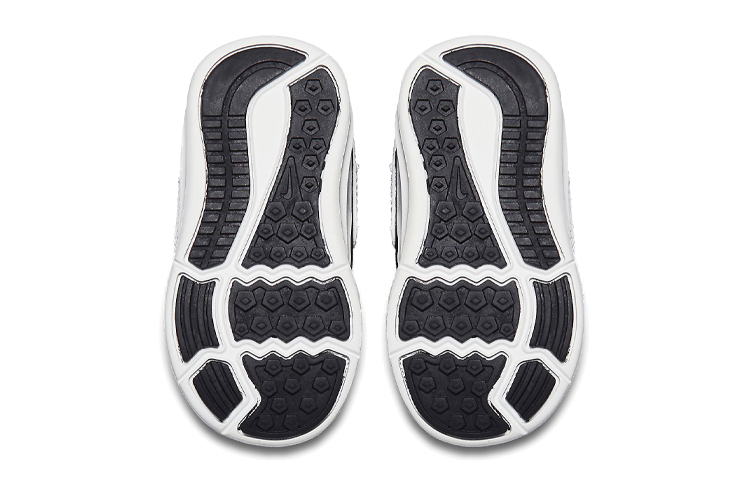 Детские кроссовки Nike Downshifter 7 (черно-белые) — Чёрный / белый — фото 5