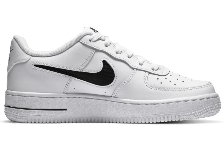 Кроссовки Nike NikeAir Force 1 07 GS (белый / черный) — Белый / чёрный — фото 4