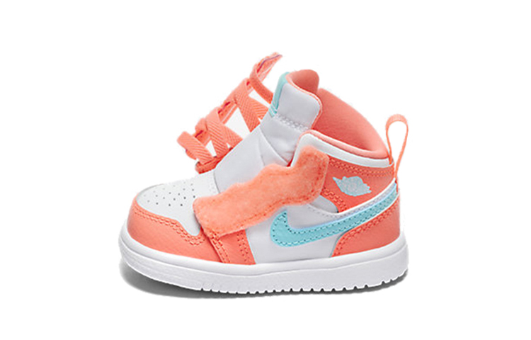 Детские кроссовки Jordan Air Jordan 1 (оранжевые)