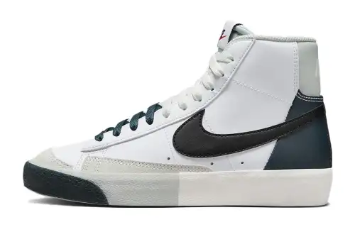 Nike Blazer Mid top Skateboard Shoes Black White Unisex