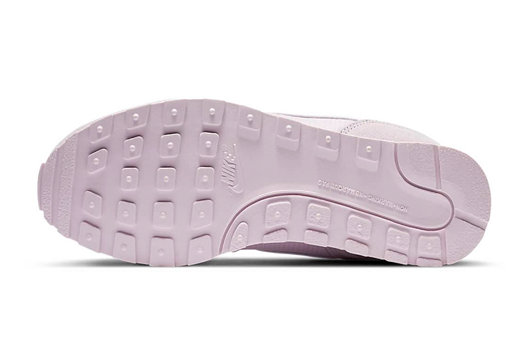 Кроссовки Nike MD Runner 2 (бело-розовые) — фото 7