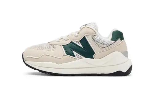 New Balance NB 5740 Comfortable and versatile low-top toddler shoes beige green baby