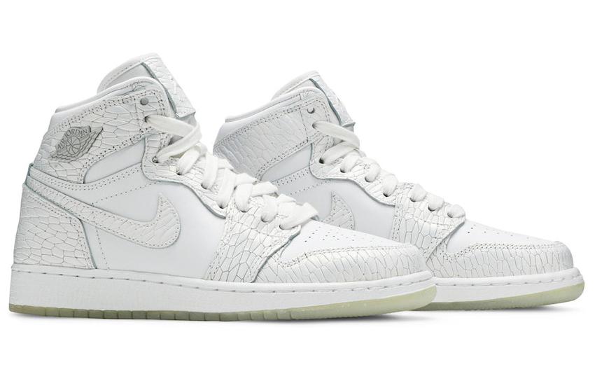 Кроссовки Jordan JordanAir Jordan 1 Retro High Heiress Pure Platinum GS (белые) — фото 5