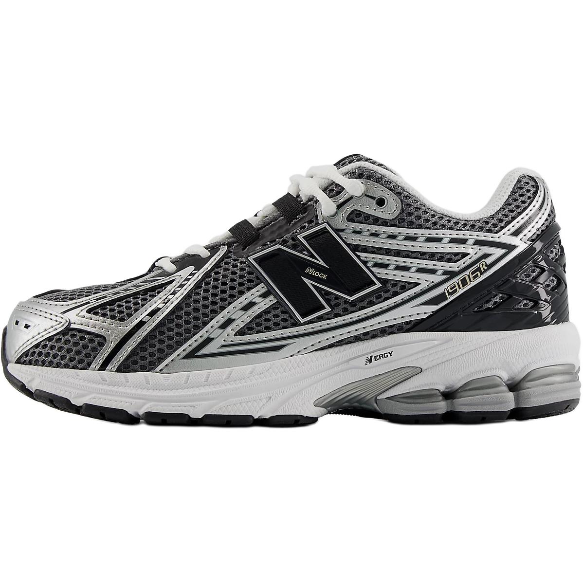 Детские кроссовки New Balance 1906 (серебристо-черные)
