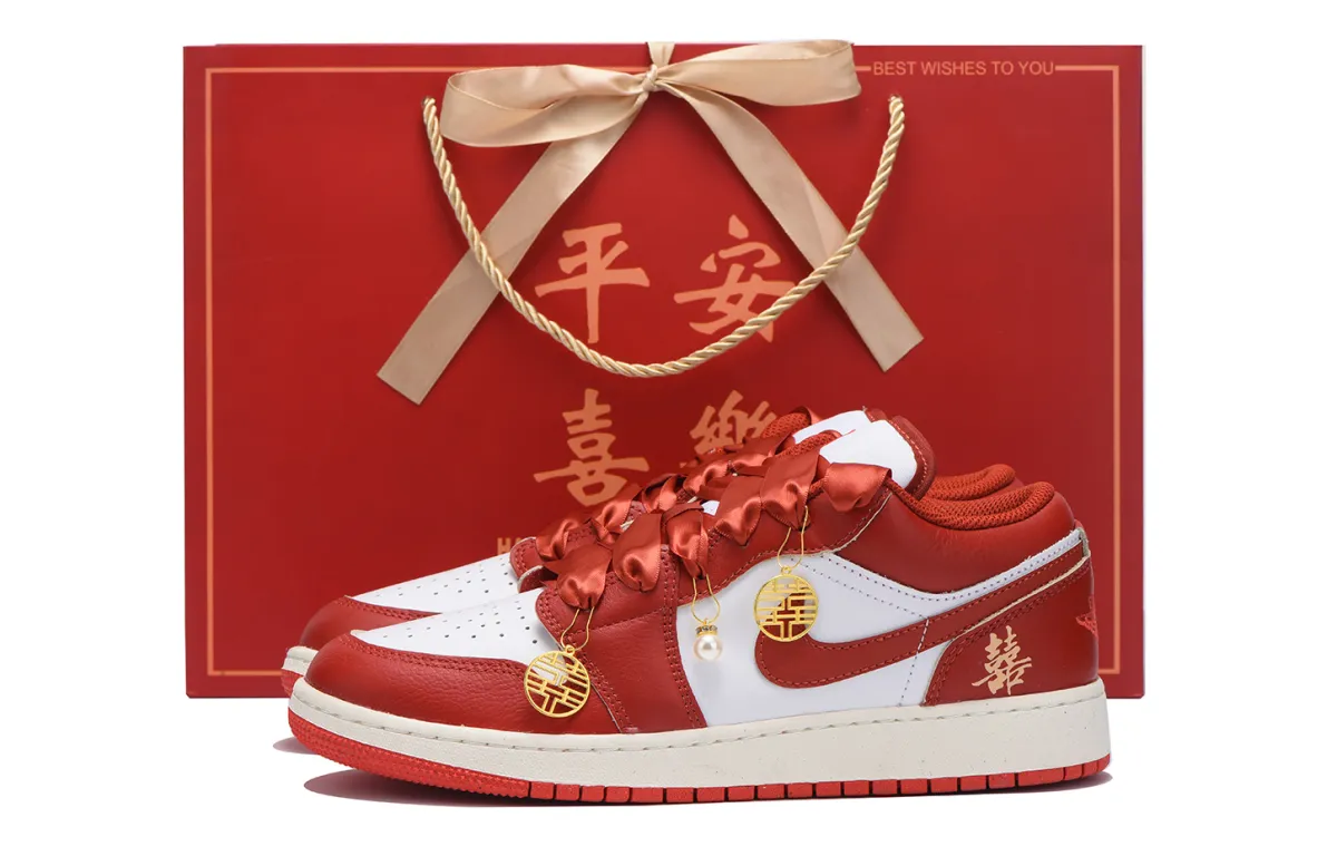 Jordan Air Jordan 1 Low top Vintage Basketball Shoes Women's Red