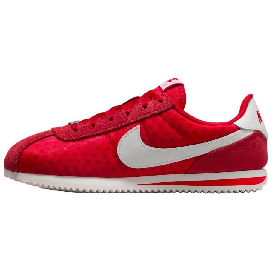 Кроссовки Nike NikeCortez "Valentine’s Day" (красно-белые)