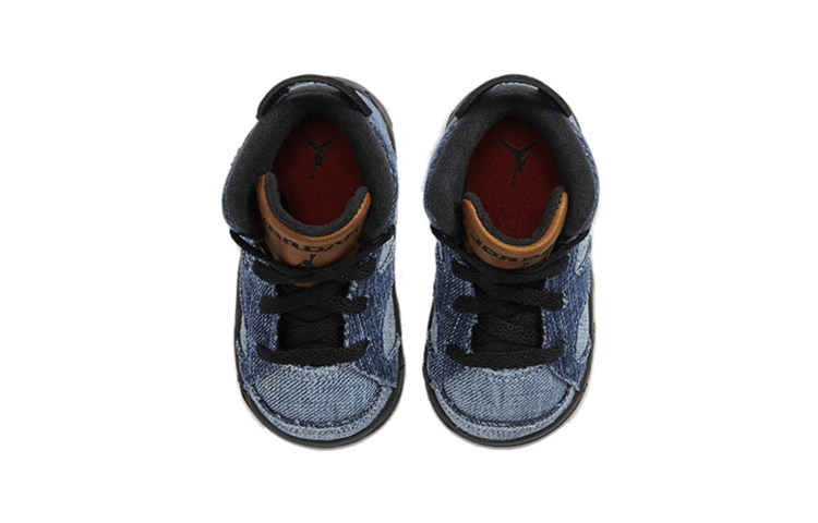 Детские кроссовки Jordan Air Jordan 6 “Washed Denim” (синий) — 牛仔蓝 — фото 4