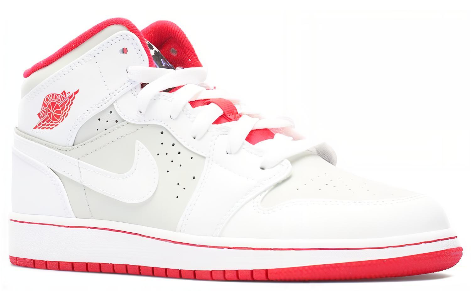 Кеды Jordan Air Jordan 1 Retro Mid Hare (бело-красные) — 白/大红/亮银/黑 — фото 3