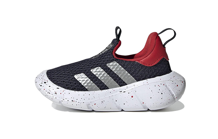 Детские кроссовки adidas Monofit (черно-бело-красные)