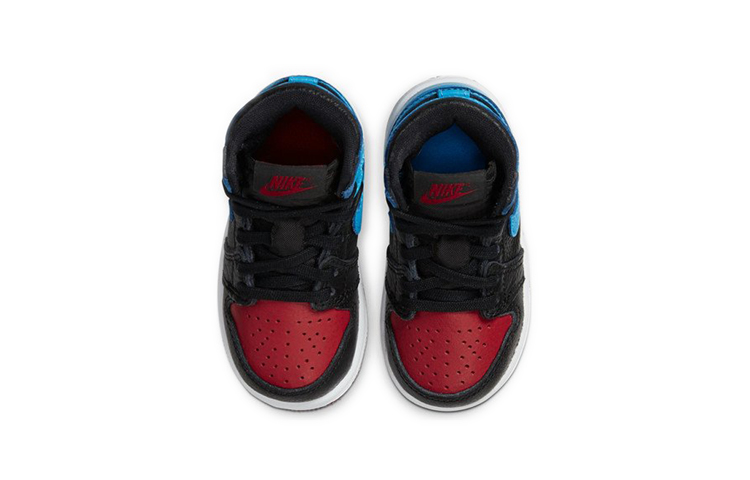 Детские кроссовки Jordan Air Jordan 1 (черно-белые) — фото 4