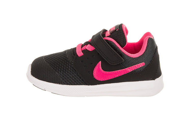 Детские кроссовки Nike Downshifter 7 (черно-розовые)