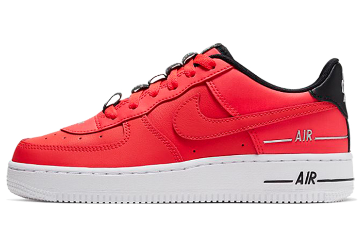 Кроссовки Nike Air Force 1 LV8 3 (красно-черные)