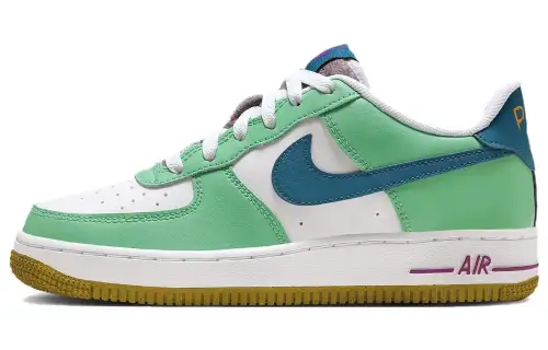 Nike Air Force 1 Low LV8 Play GS