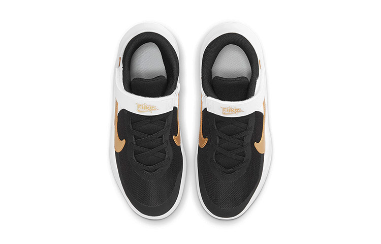 Кеды Nike Team Hustle D 10 FlyEase GS (черно-бело-золотой) — Чёрный / белый / золотой — фото 6