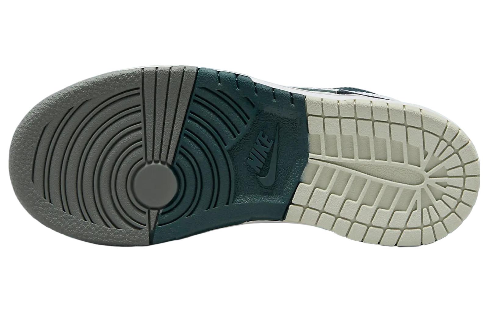 Nike Dunk Low 'Split Deep Jungle' GS - Image 5