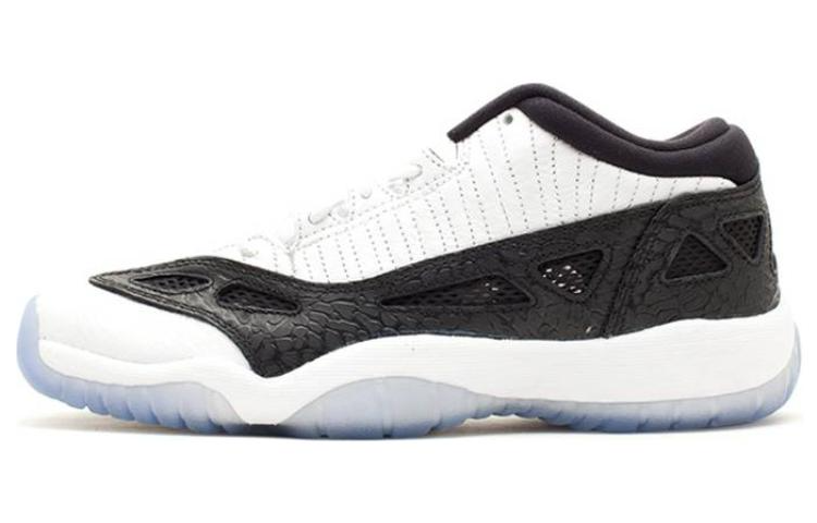 Jordan 11 Retro Low IE White Black 2011 GS