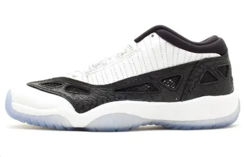 Jordan 11 Retro Low IE White Black 2011 GS