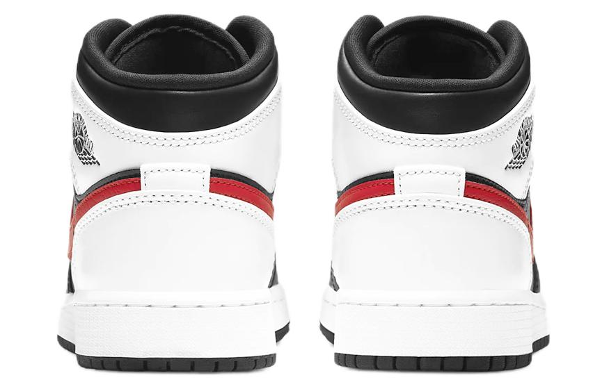 Кроссовки Jordan JordanAir Jordan 1 Mid GS (черный / белый / красный) — Чёрный / белый / красный — фото 5