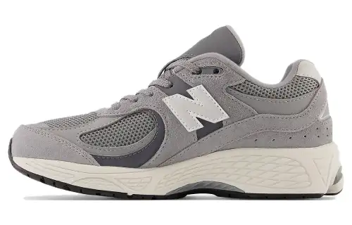 New Balance NB 2002R comfortable and versatile anti-kick low-top children's running shoes gray same style for men and women
