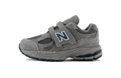 New Balance NB 2002R comfortable and casual wear-resistant low-cut running shoes gray infant and toddler