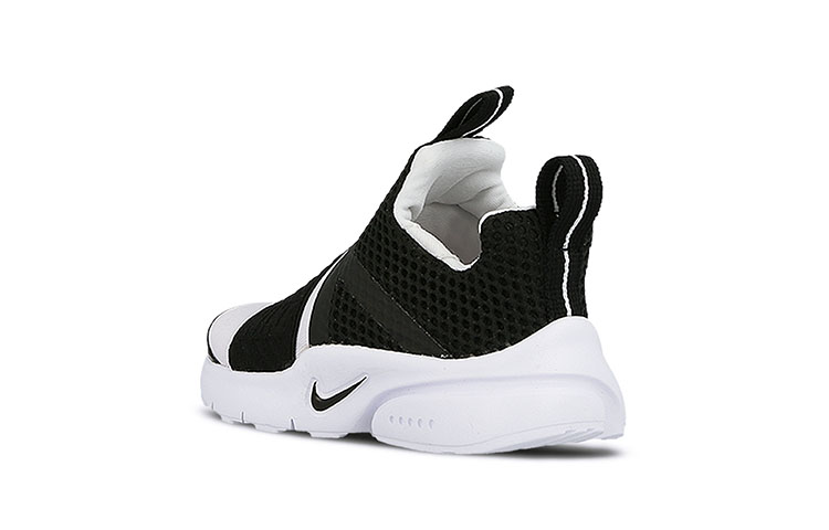 Детские кроссовки Nike Presto Extreme (черно-белые) — фото 6
