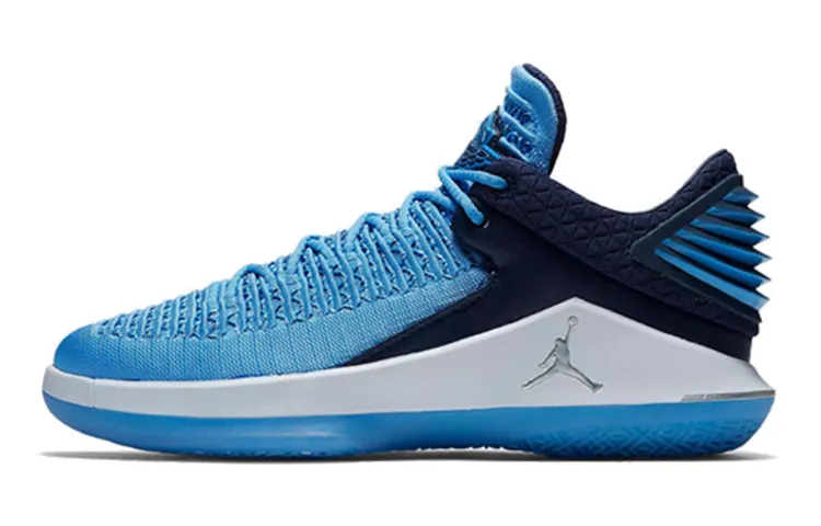 Jordan Air Jordan 32 Low top Basketball Shoes Carolina Blue Unisex
