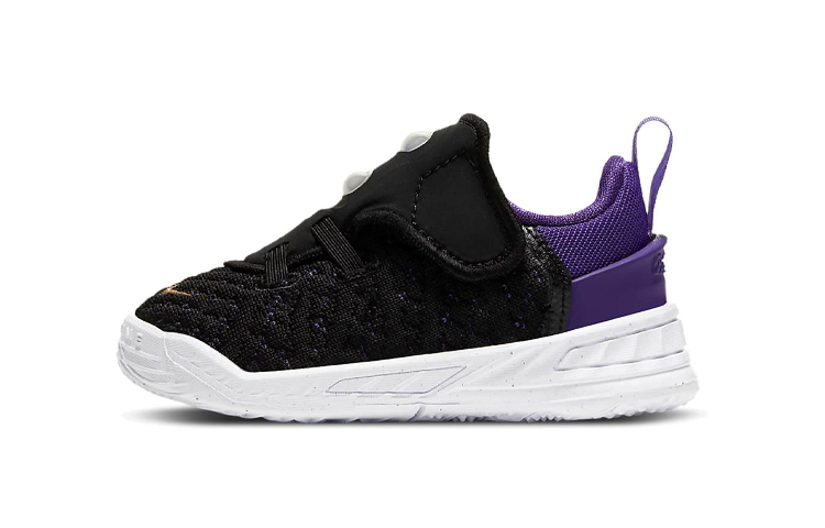 Детские кроссовки Nike Lebron 18 (черно-пурпурные)