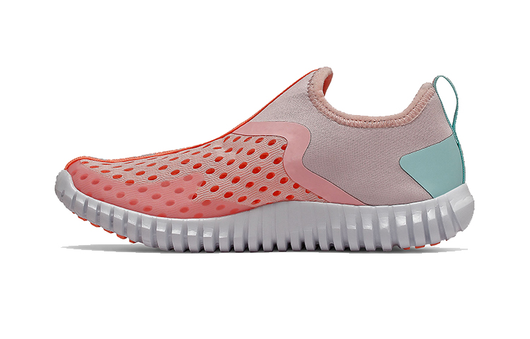 Детские кроссовки New Balance Aqua Drift (бело-розовые)