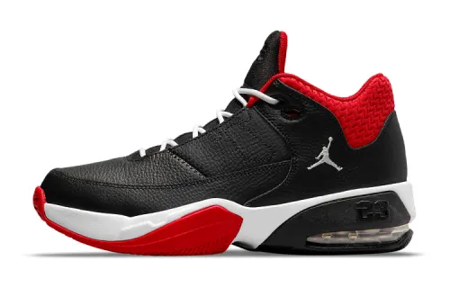 Jordan Max Aura 3 Black Red GS
