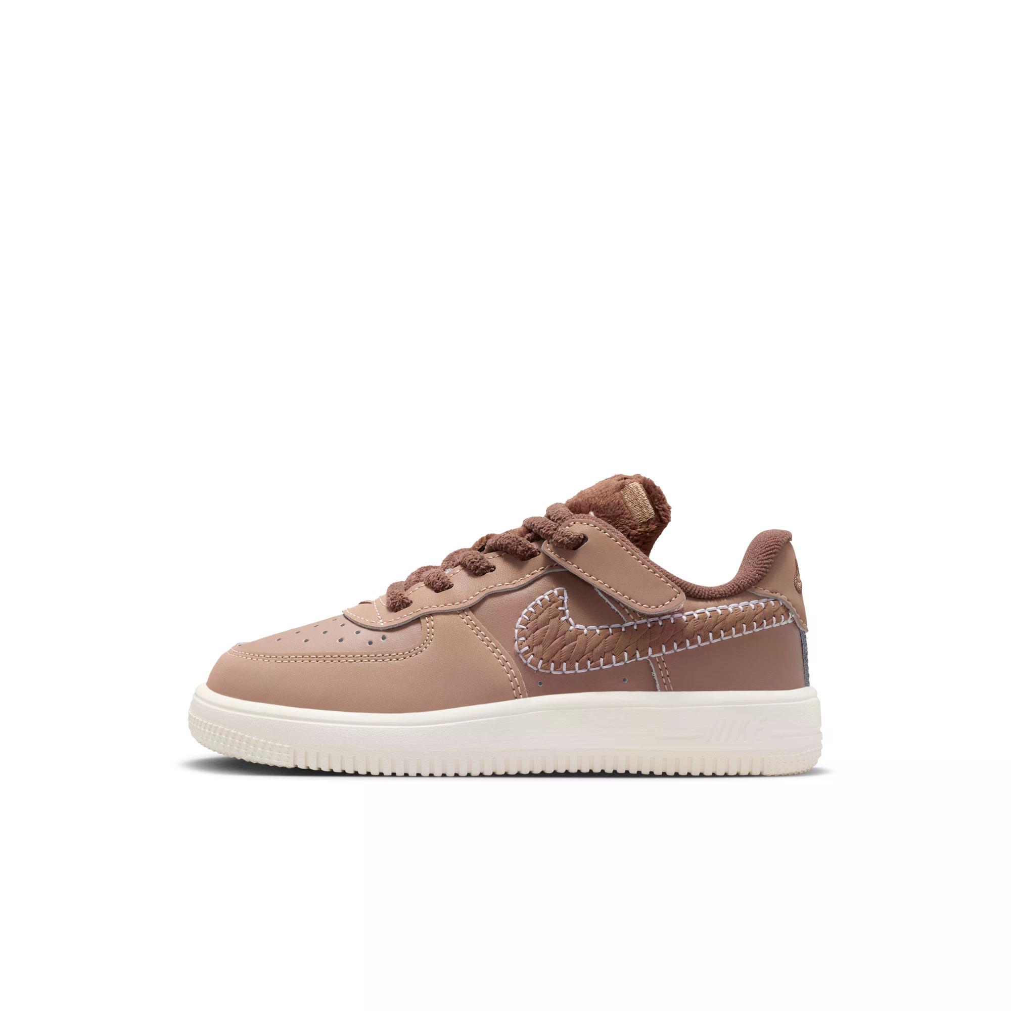Кроссовки Nike Force 1 Low EasyOn (белые)