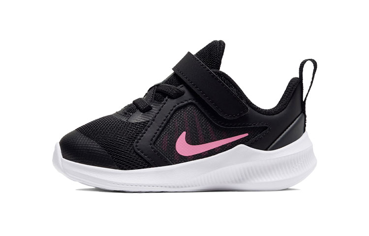 Детские кроссовки Nike Downshifter 10 (черно-розовые)