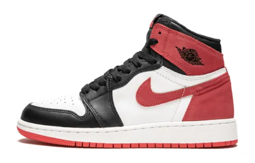 Jordan Air Jordan 1 Retro High Track Red six-time champion, versatile and comfortable GS high-top basketball shoes, red and white, same style for men and women