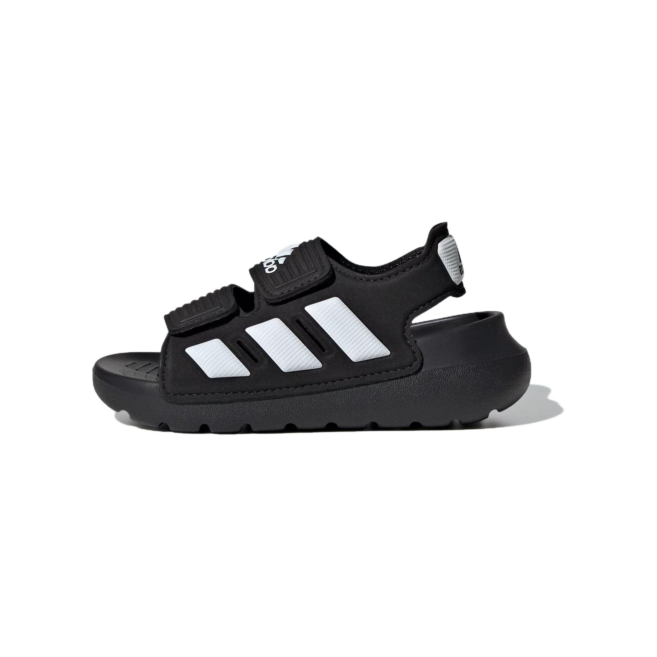 Детская обувь adidas Altaswim 2.0 (черно-белая)