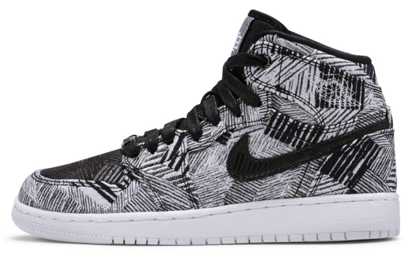 Кроссовки Jordan JordanAir Jordan 1 Retro BHM GS 2015 (белый / черный)
