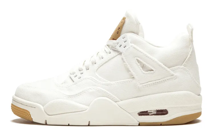 Jordan 4 Retro Levi's White GS Levi's Tag