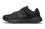 Nike Revolution 6 FlyEase 4E 'Black White' GS