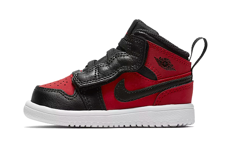 Детские кроссовки Jordan Air Jordan 1 (красно-черные)