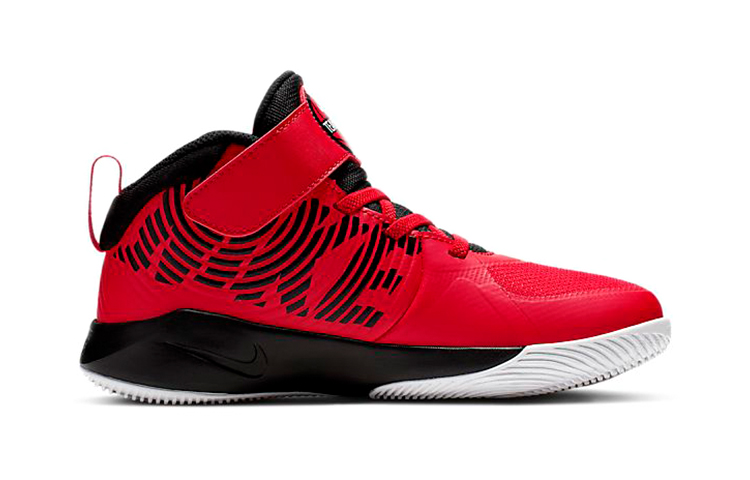 Детские кроссовки Nike Team Hustle D 9 (черно-красная) — фото 4