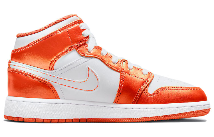 Кроссовки Jordan Air Jordan 1 Mid (бело-оранжевые) — фото 6