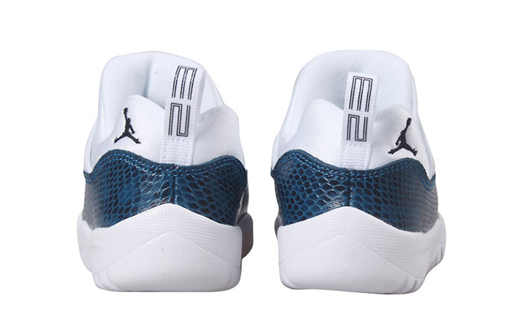 Детские кроссовки Jordan Air Jordan 11 Retro Little Flex (бело-синие) — Белыйсиний — фото 5