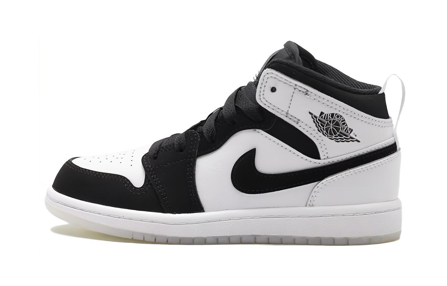 Детские кроссовки Jordan Air Jordan 1 (черно-белые)