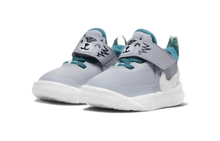 Детские кроссовки Nike Team Hustle D 10 (серый) — 狼灰/亮杉木绿/瓷釉绿/山峰白 — фото 5