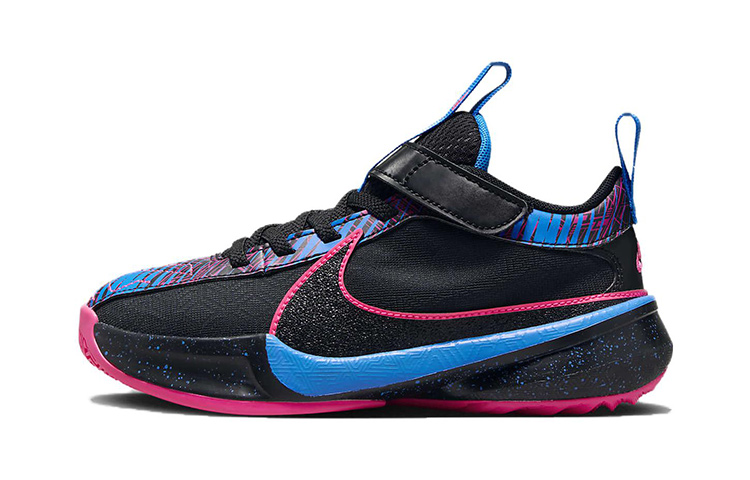 Детские кроссовки Nike Freak 5 (черно-сине-розовые)