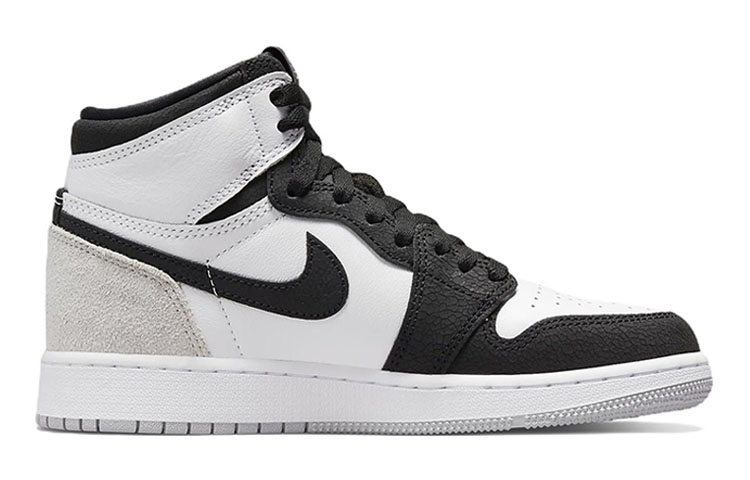 Кроссовки Jordan JordanAir Jordan 1 Retro High OG "Stage Haze" GS (черный / белый) — Чёрный / белый — фото 4