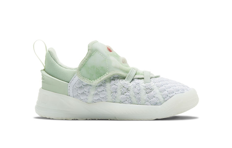 Кеды Nike Lebron 18 NRG (бело-зелено-серый) — Белый / зелёный — фото 3